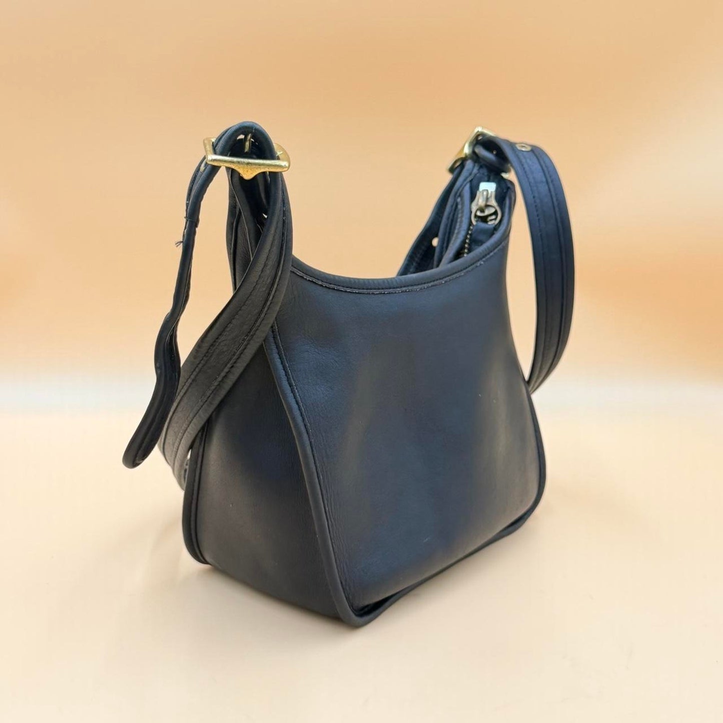 Coach Janice Legacy 2002 Shoulder Crossbody  Medium Costa Rica  9950 Hobo