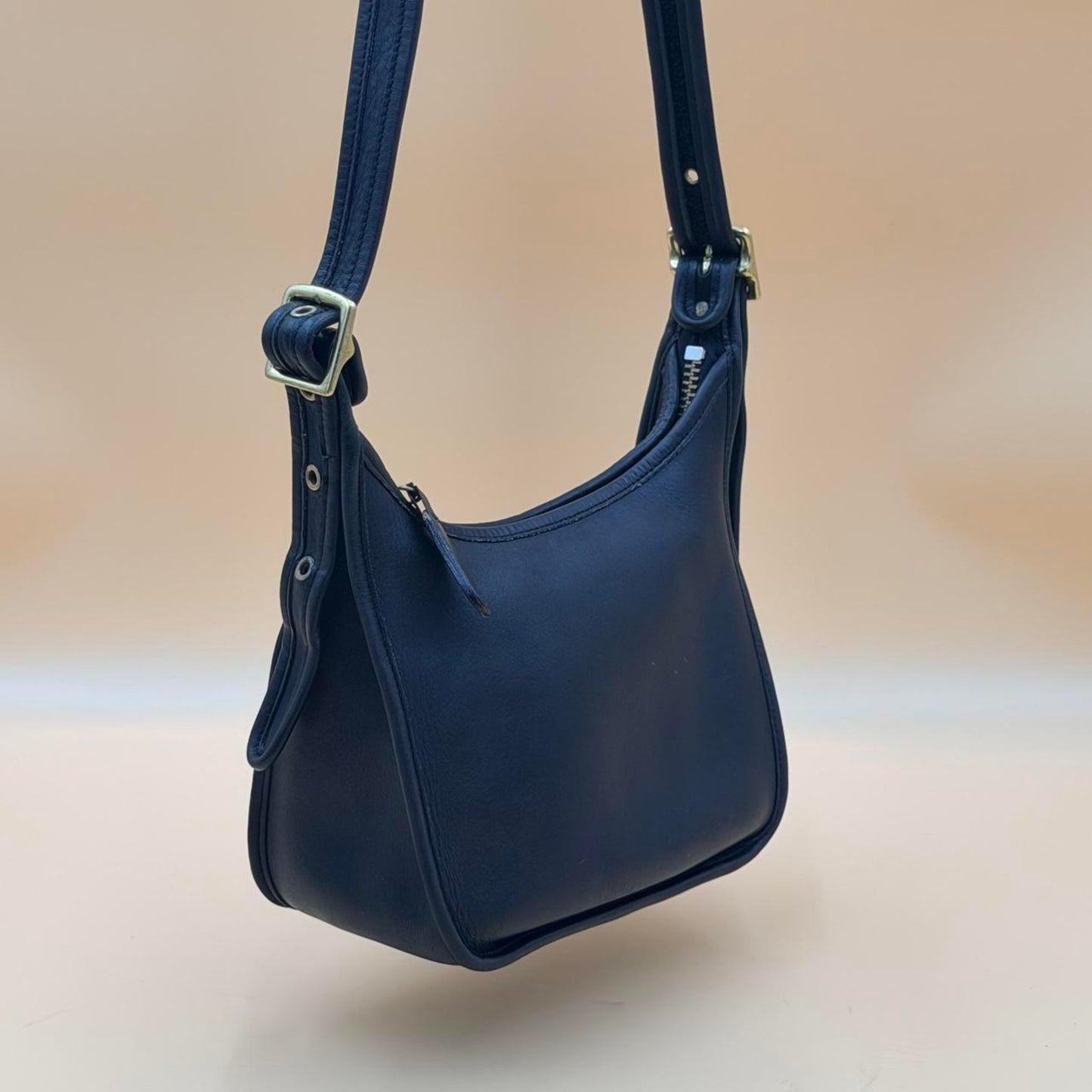 Coach Janice Legacy 2002 Shoulder Crossbody  Medium Costa Rica  9950 Hobo