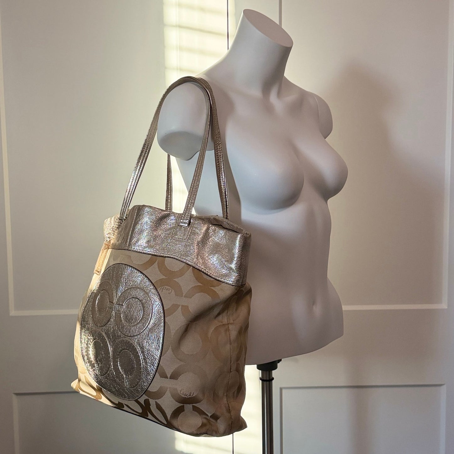 Authentic Coach Signature Metallic Silver & Khaki Canvas Tote Bag Rare Transparent Hang Tag