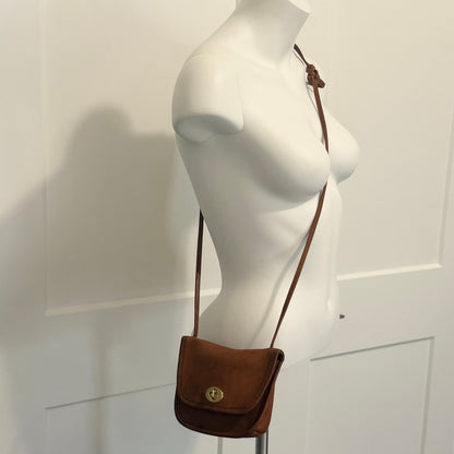 Vintage Coach Brown Glove Tanned Leather Turnlock Crossbody Bag Made in USA