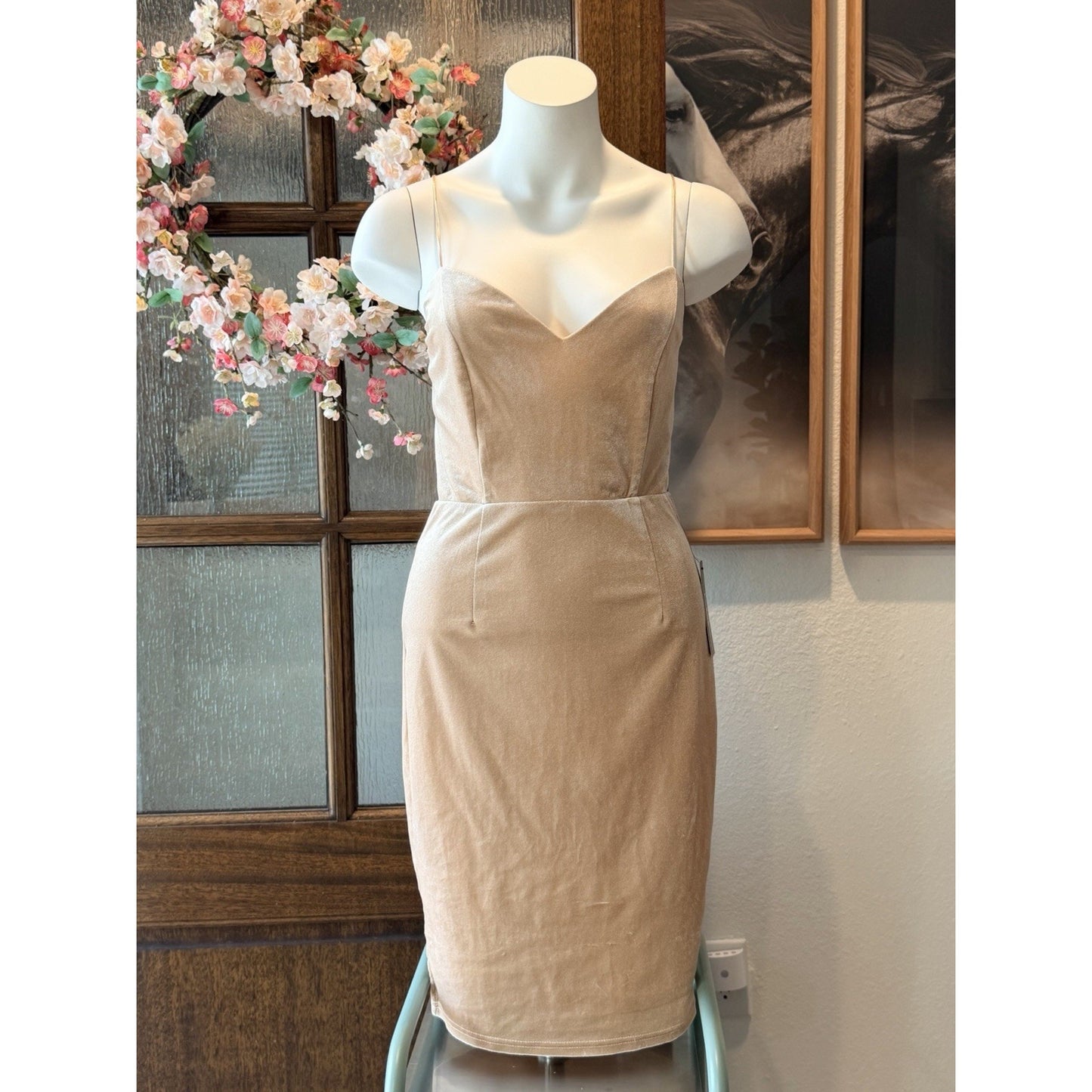 Lulus Tan Cream Velvet Dress Size S New With Tag