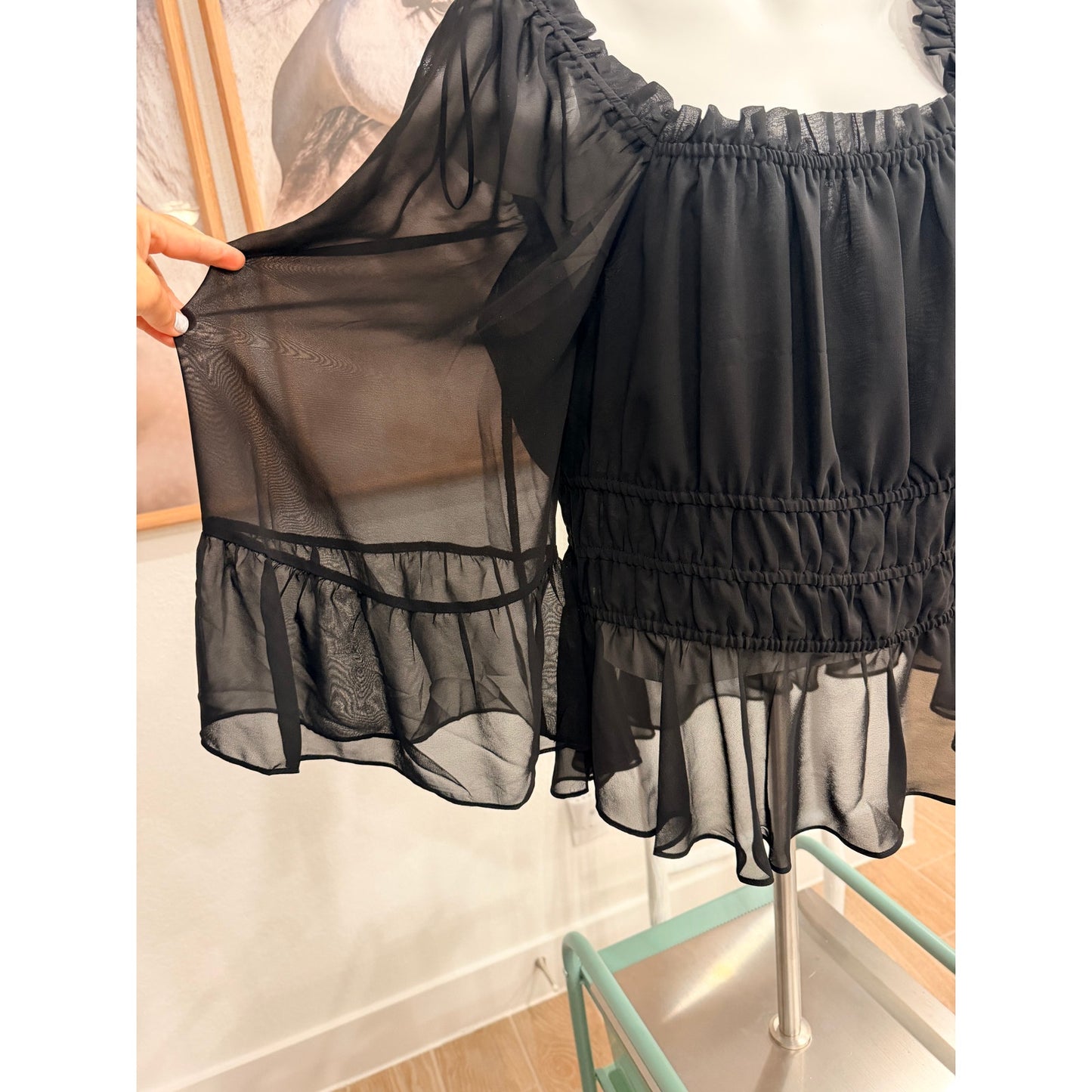 Cato Black sheer blouse with ruffled sleeves and elastic waistband, size XL   J1085-OT