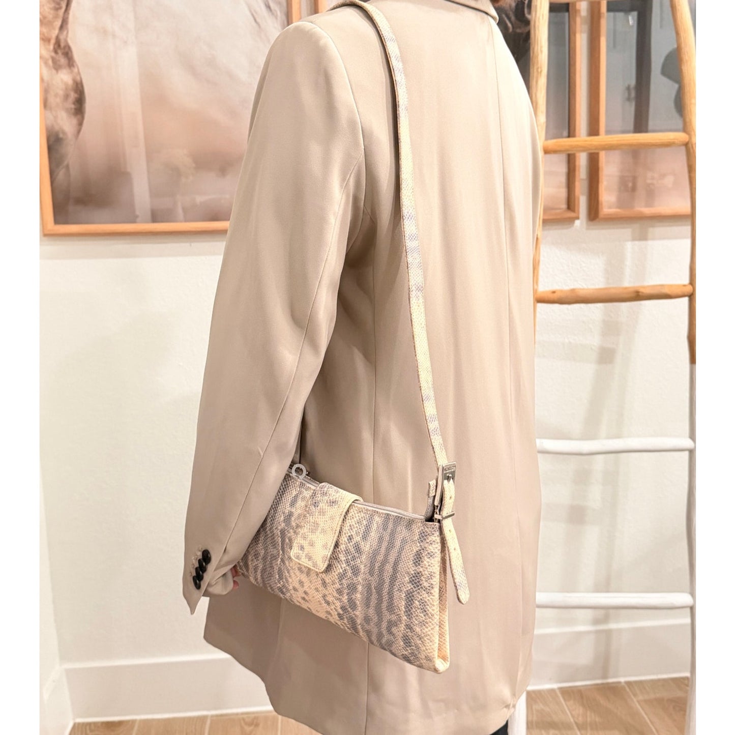 Antonio Scepi Neutral Snakeskin Shoulder Strap Clutch in Genuine Italian Leather